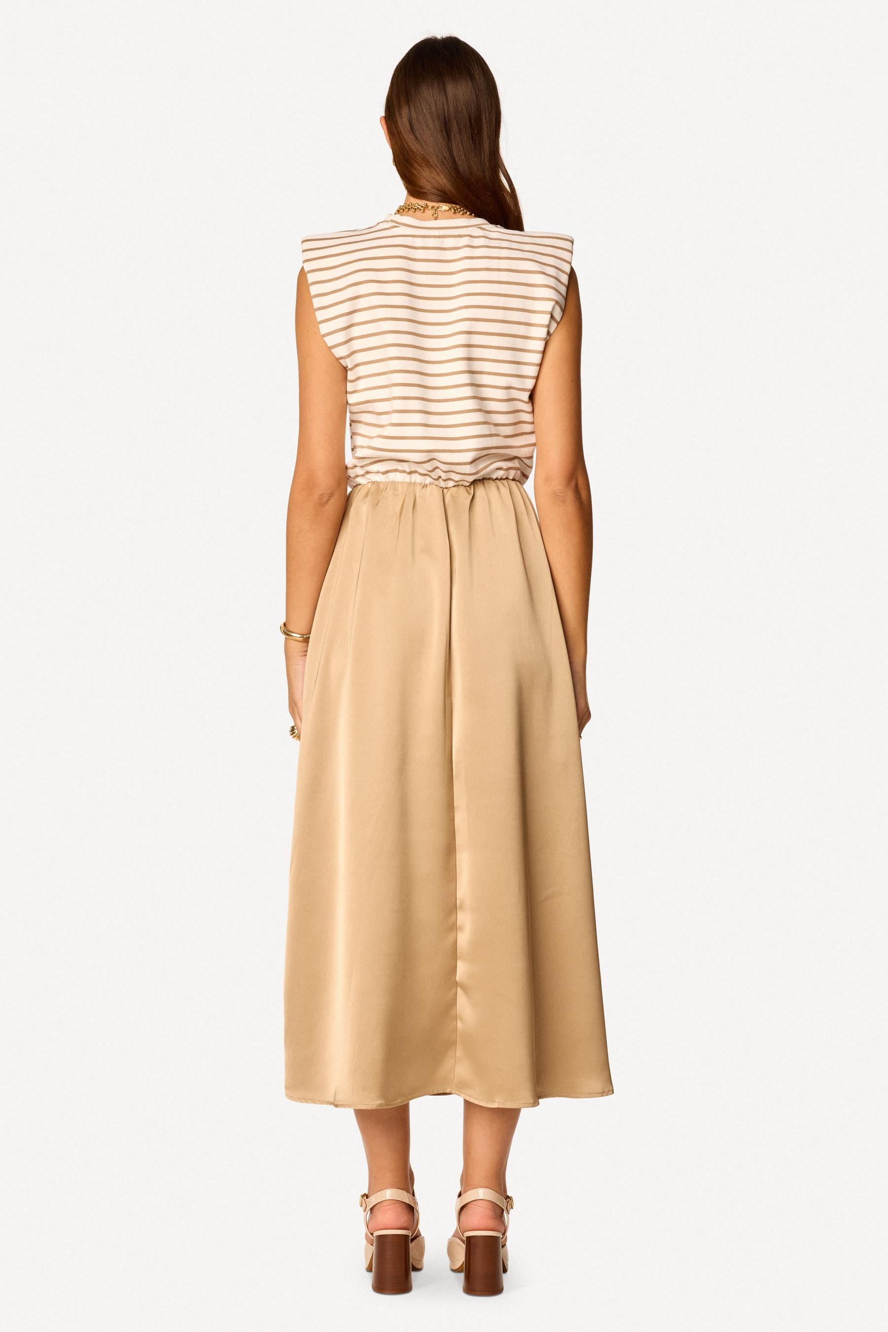 Robe longue sans manches    Taupe - Axara Paris