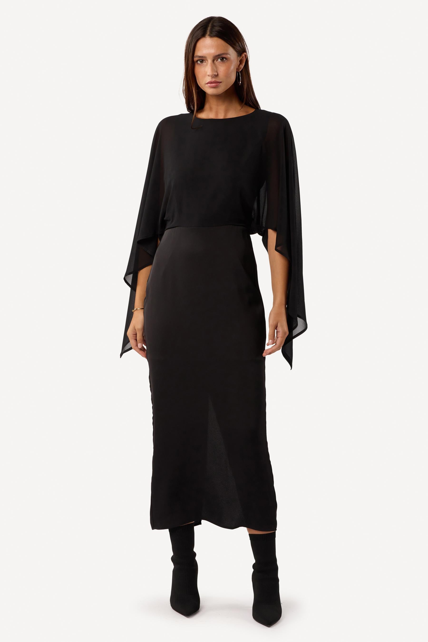 Robe cocktail unie Noir - Axara Paris