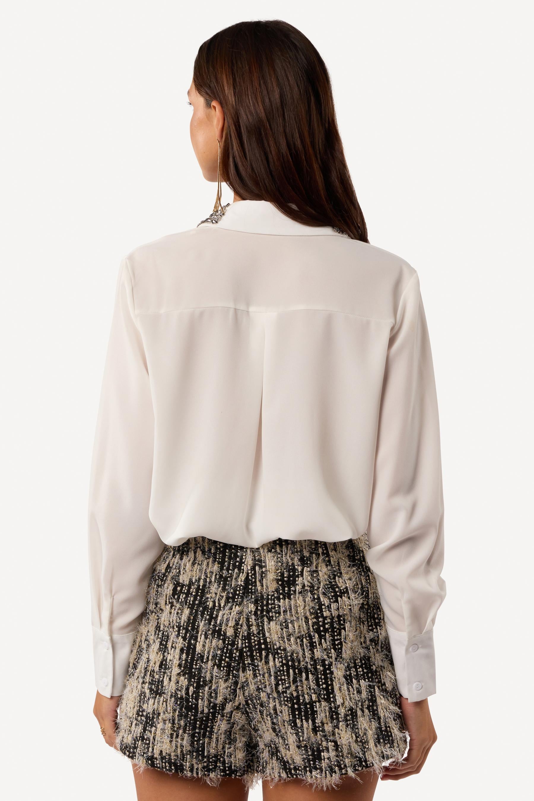 Chemise unie à col bijou Blanc - Axara Paris