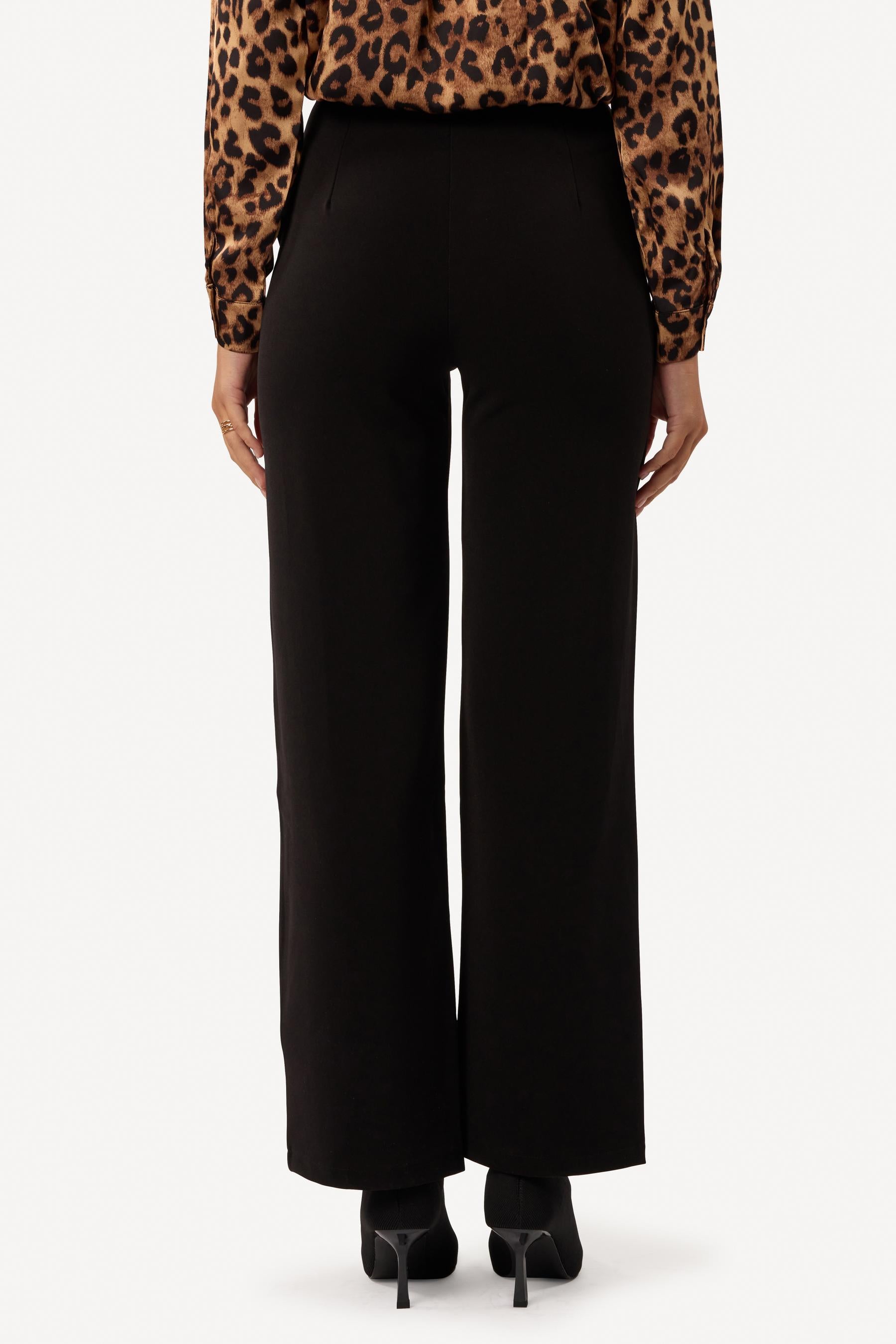 Pantalon large uni Noir - Axara Paris